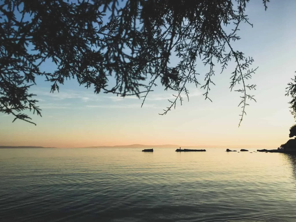 Enjoy a Sunset Cruise to Admire the Beautiful Coastline of Split