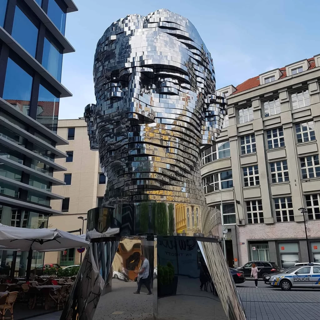 Franz Kafka’s Rotating Head Is a Unique Sculpture Designed by David Černý