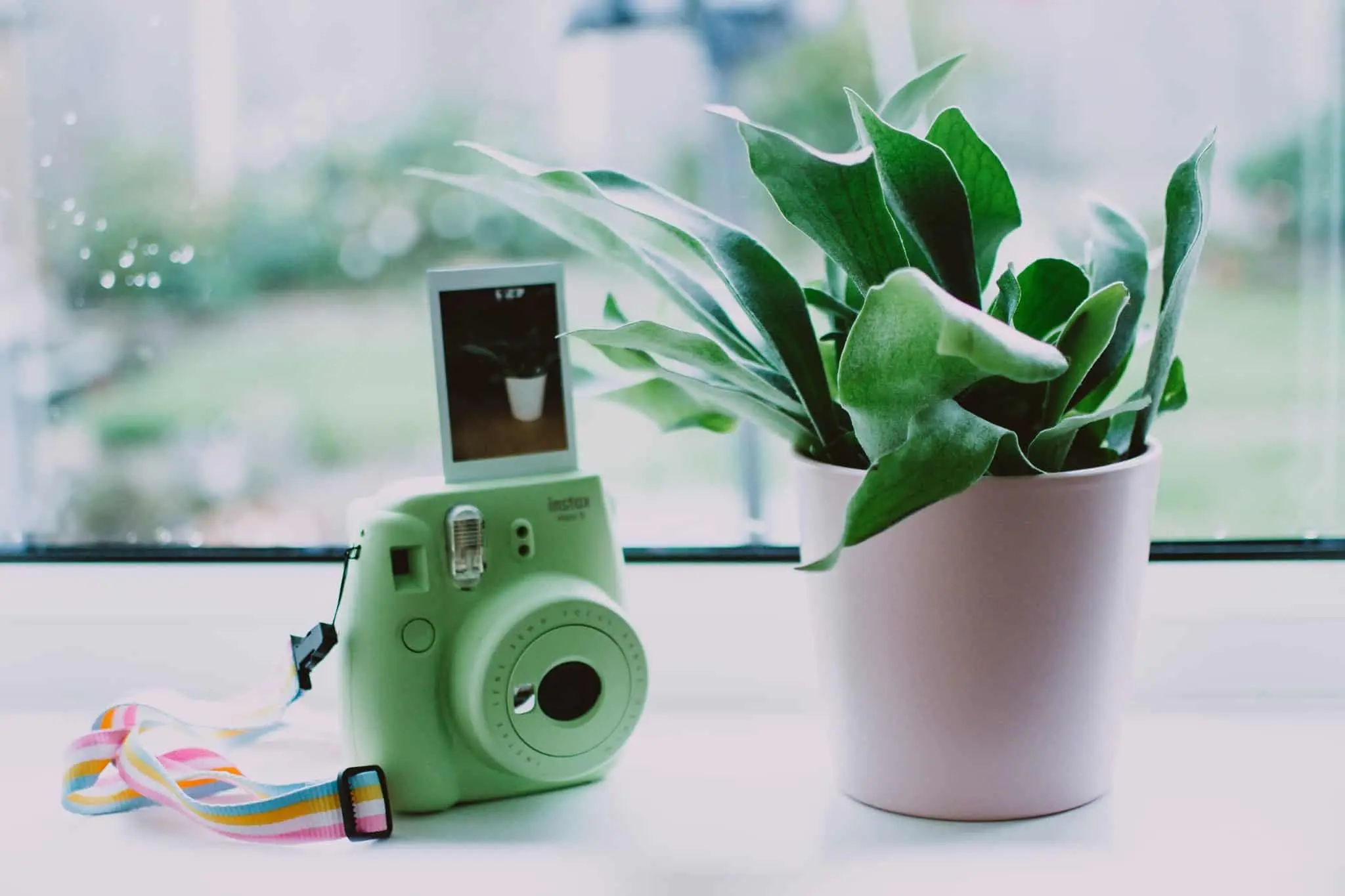 Fujifilm Instax Mini 12 Cámara Instantánea Mint Green Best Kit Memories